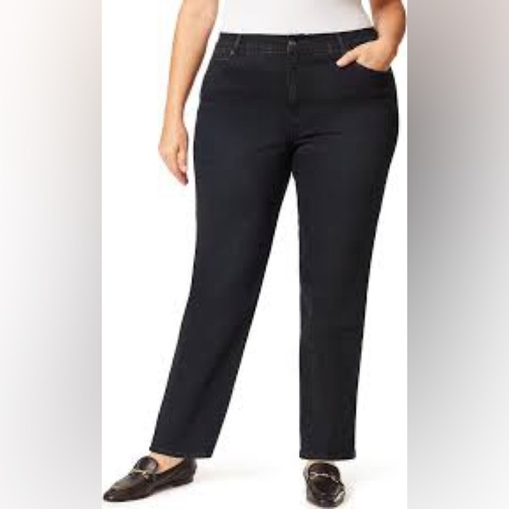 Gloria Vanderbilt Amanda All Around Slimming Black Jeans size 14P